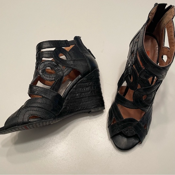 Miz Mooz Tamara Wedge Pump - Picture 4 of 7